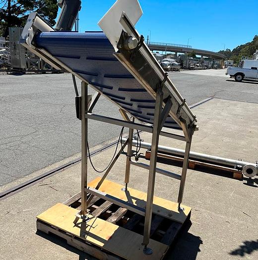 Used Conveyor, Belt, 24" x 64", S/st, Cleated, Incline, 0.5 HP #S744645