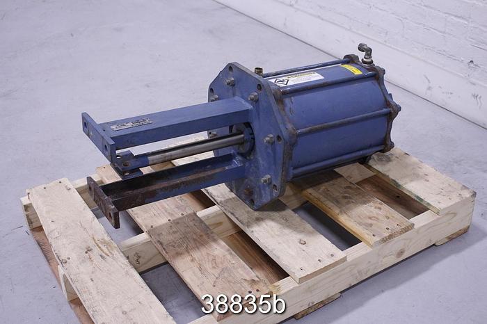 Used Dezurik Cylinder Actuator #38835