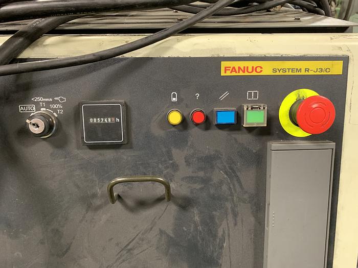 Used M900iA/350 WITH RJ3IC CONTROLLER