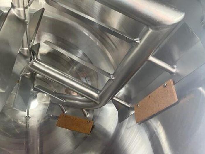 Used 300 GALLON APV DOUBLE MOTION CONE BOTTOM TANK - 316 S/S