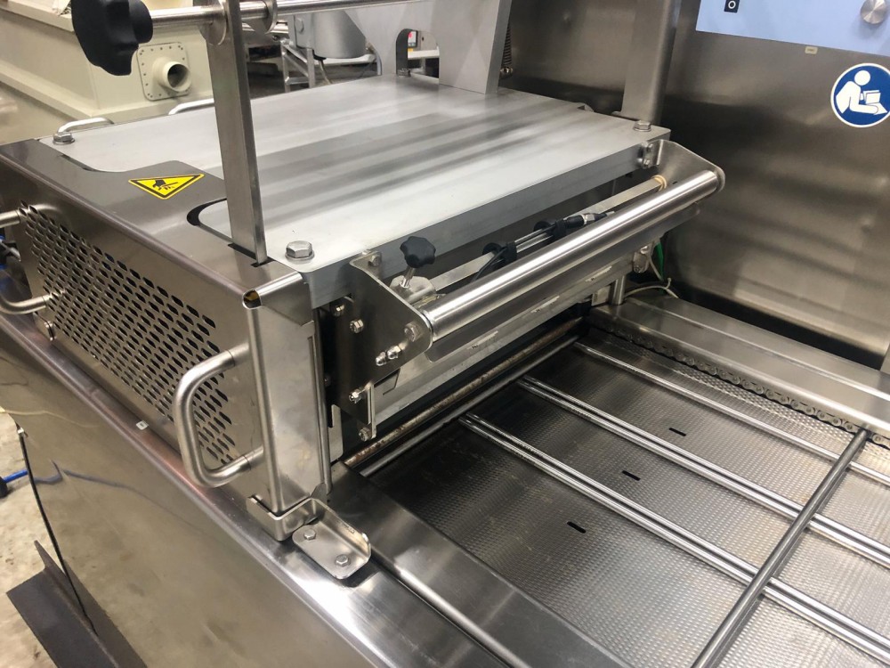 Used Multivac T300 traysealer
