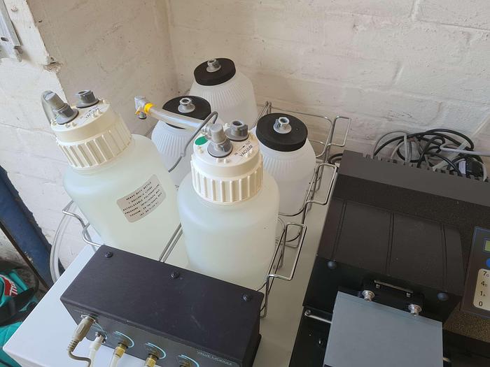 Used Biotek ELx405 Plate Reader