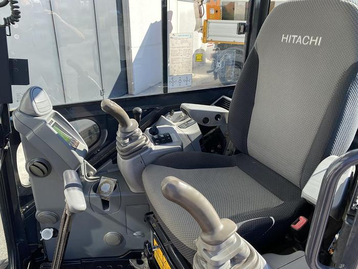 Usato 2017 HITACHI ZX-38U 5-A CLR